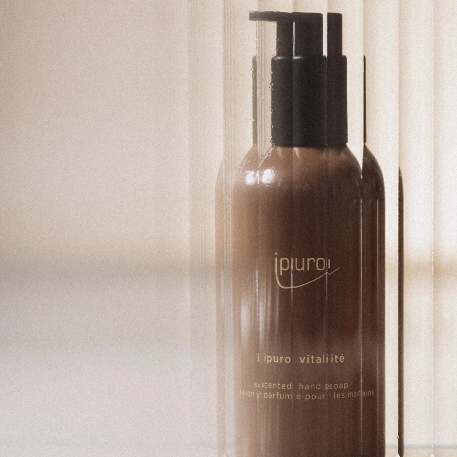 CLASSIC Ipuro Vitalité Handseife 4 CLASSIC Ipuro Vitalité Handseife – Bild 3